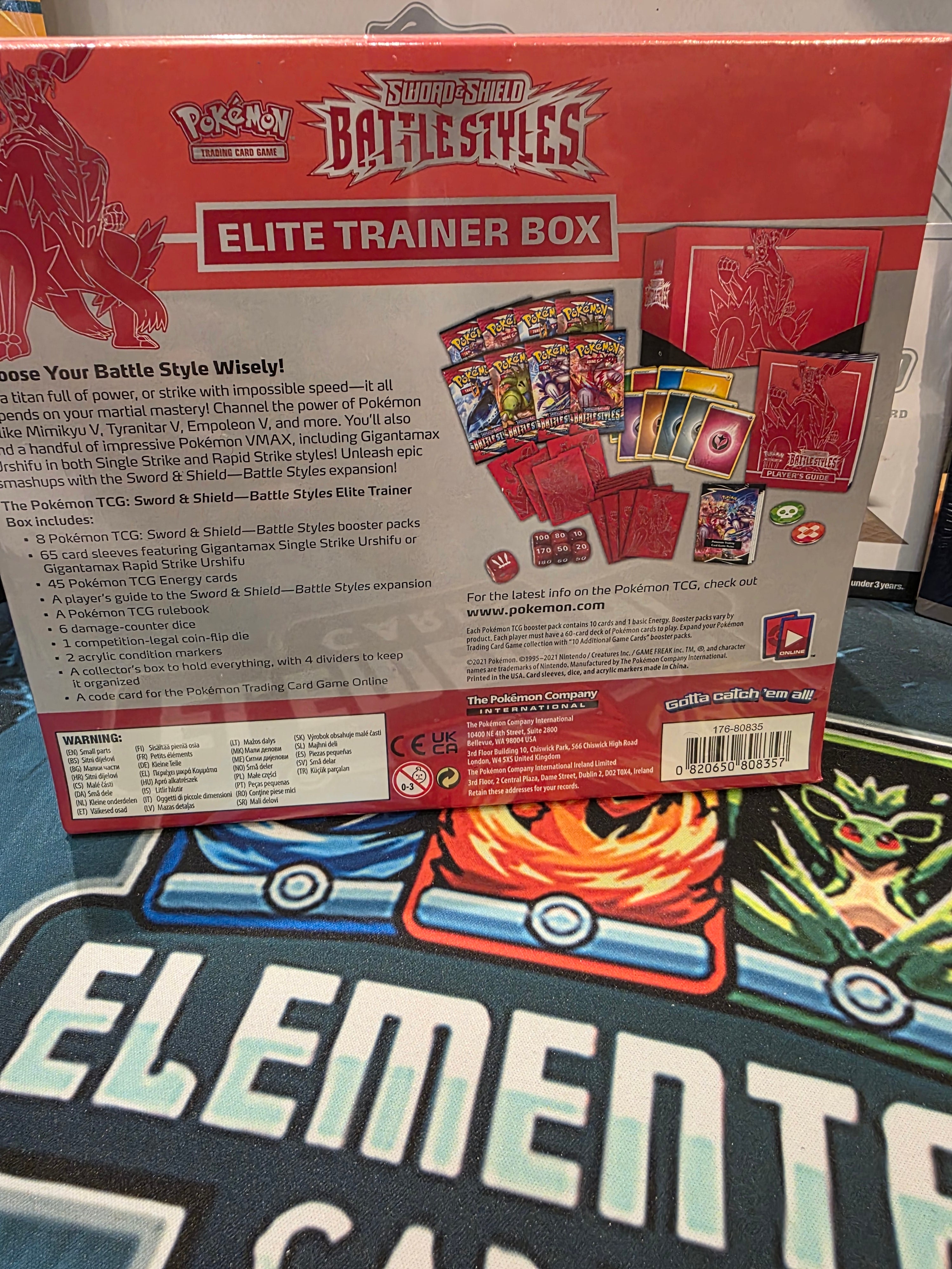 Pokemon: Battle Styles - Elite Trainer Box ETB (Red)
