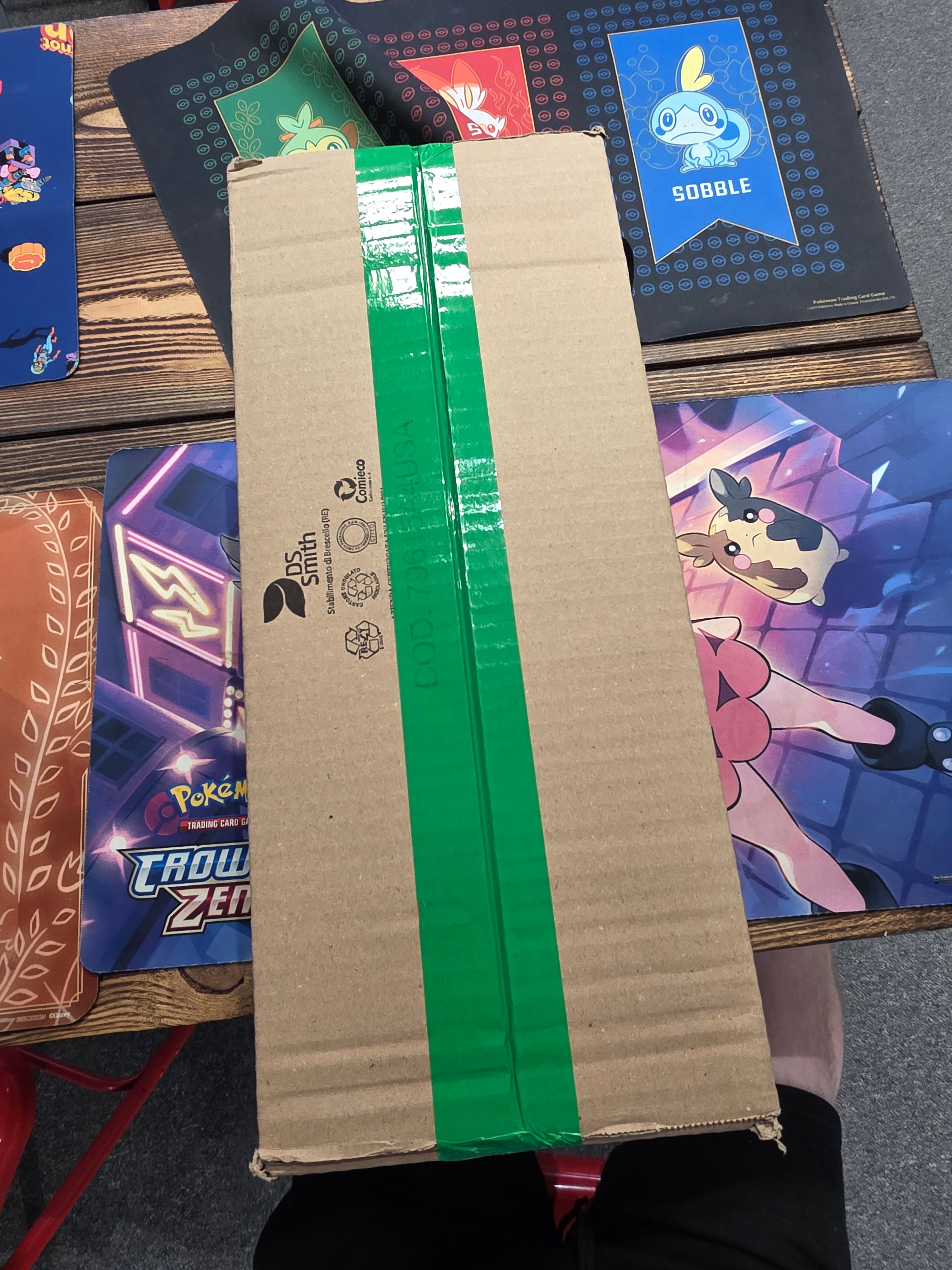 Panini: EFL Official Sticker Collection 2025/26 - Sealed Case (20 Boxes of 36 Packs)