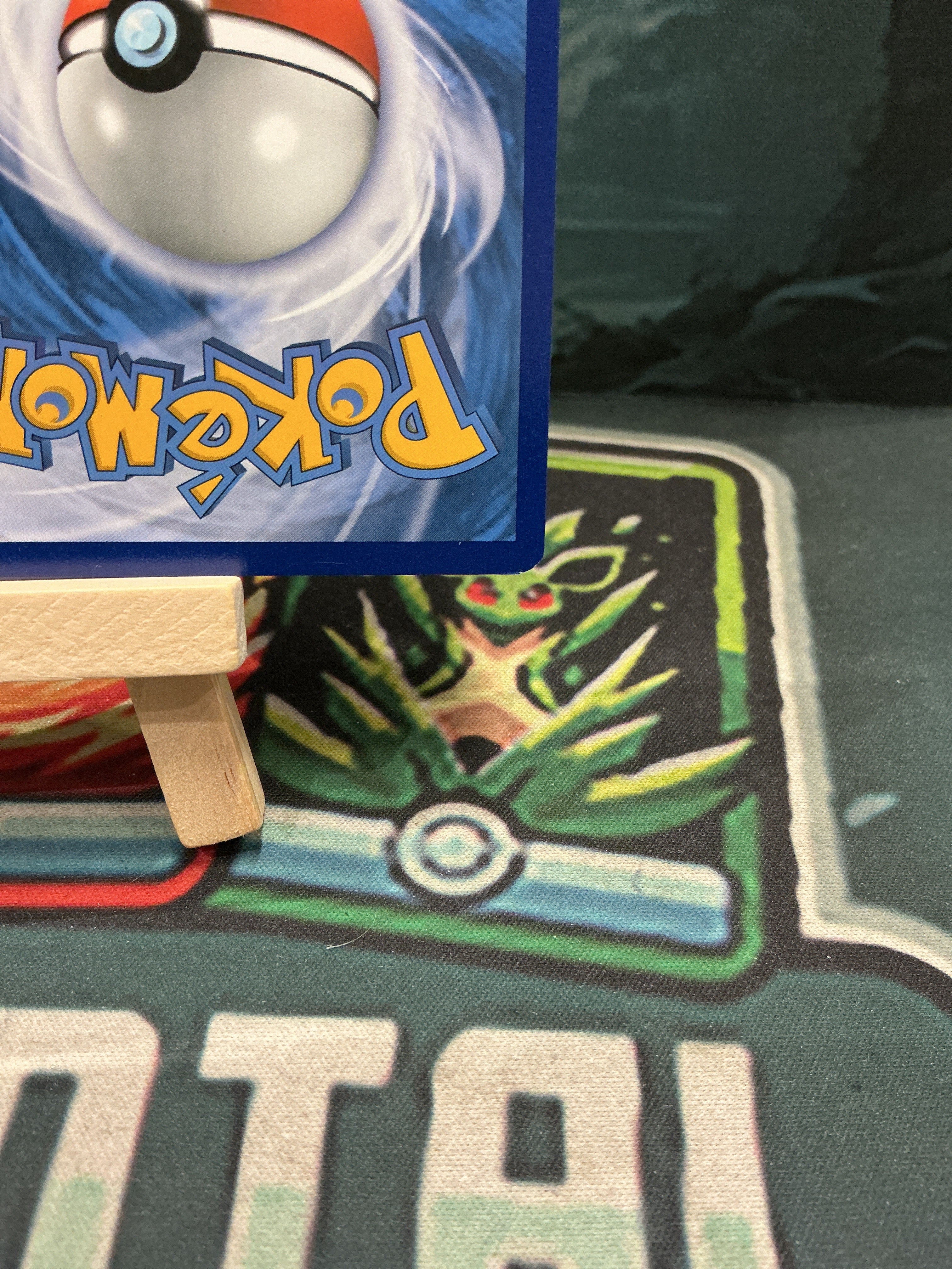 Vileplume GX Full Art Sun and Moon Cosmic Eclipse 211/236 MP