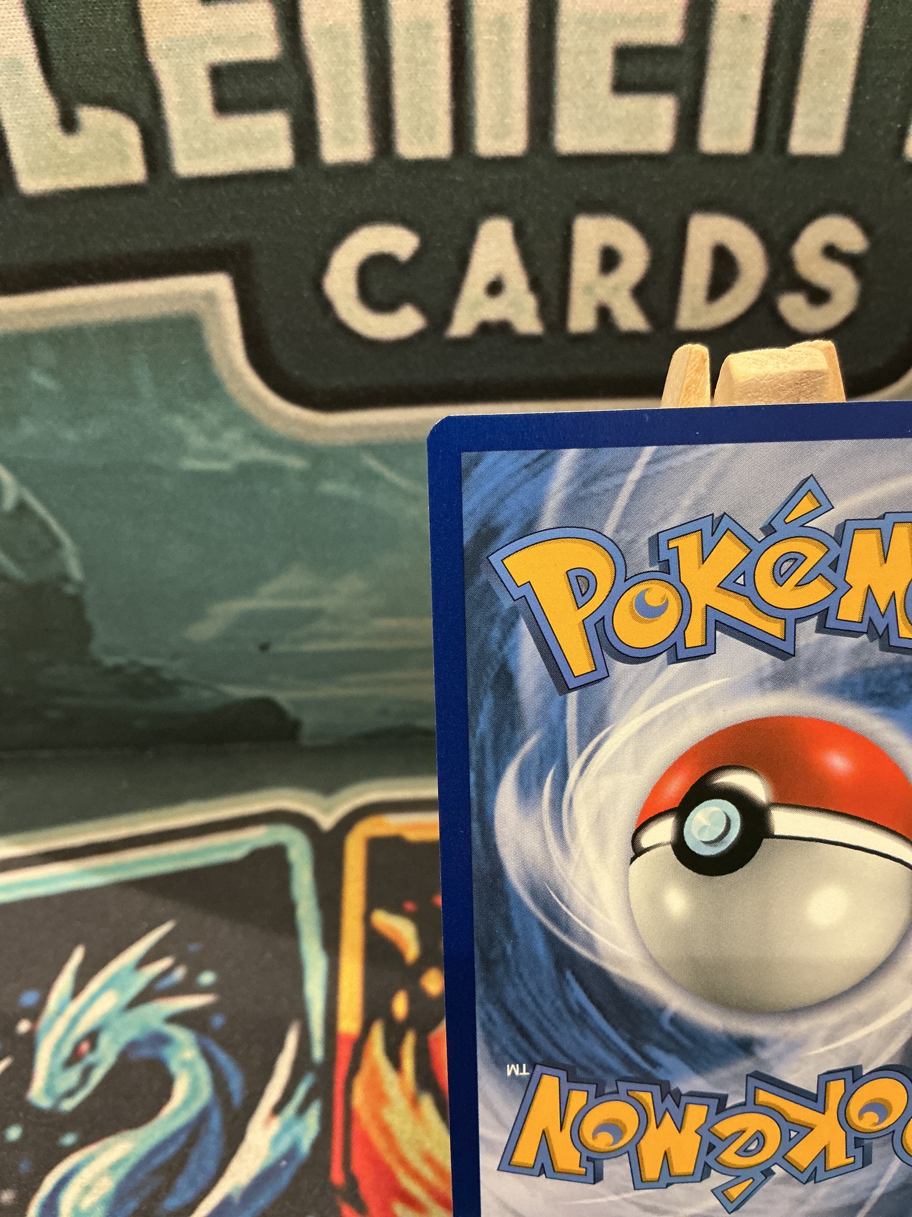 Rayquaza V Ultra Rare Full Art Evolving Skies 194/203 LP