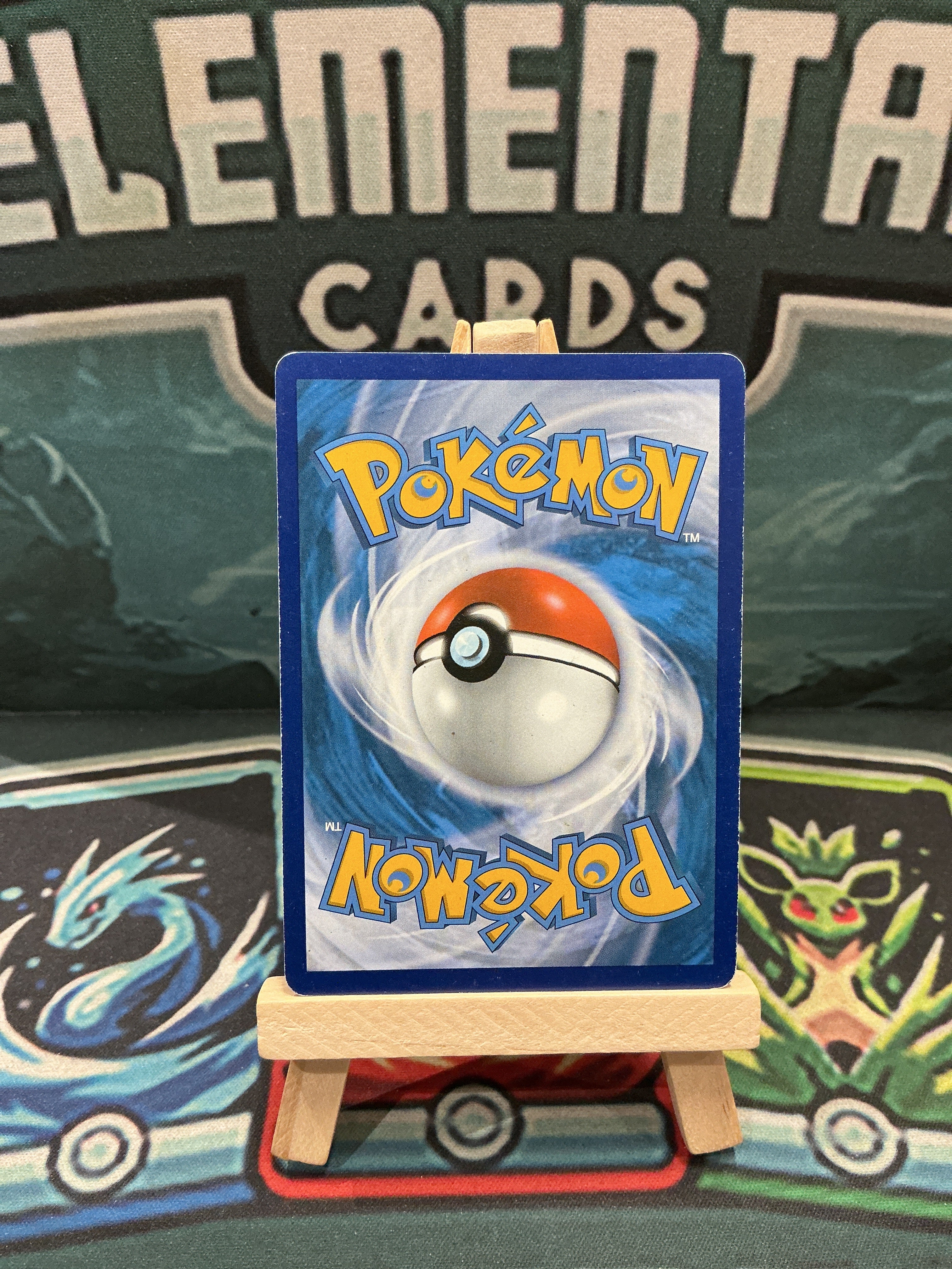 Rayquaza V Ultra Rare Full Art Evolving Skies 194/203 HP