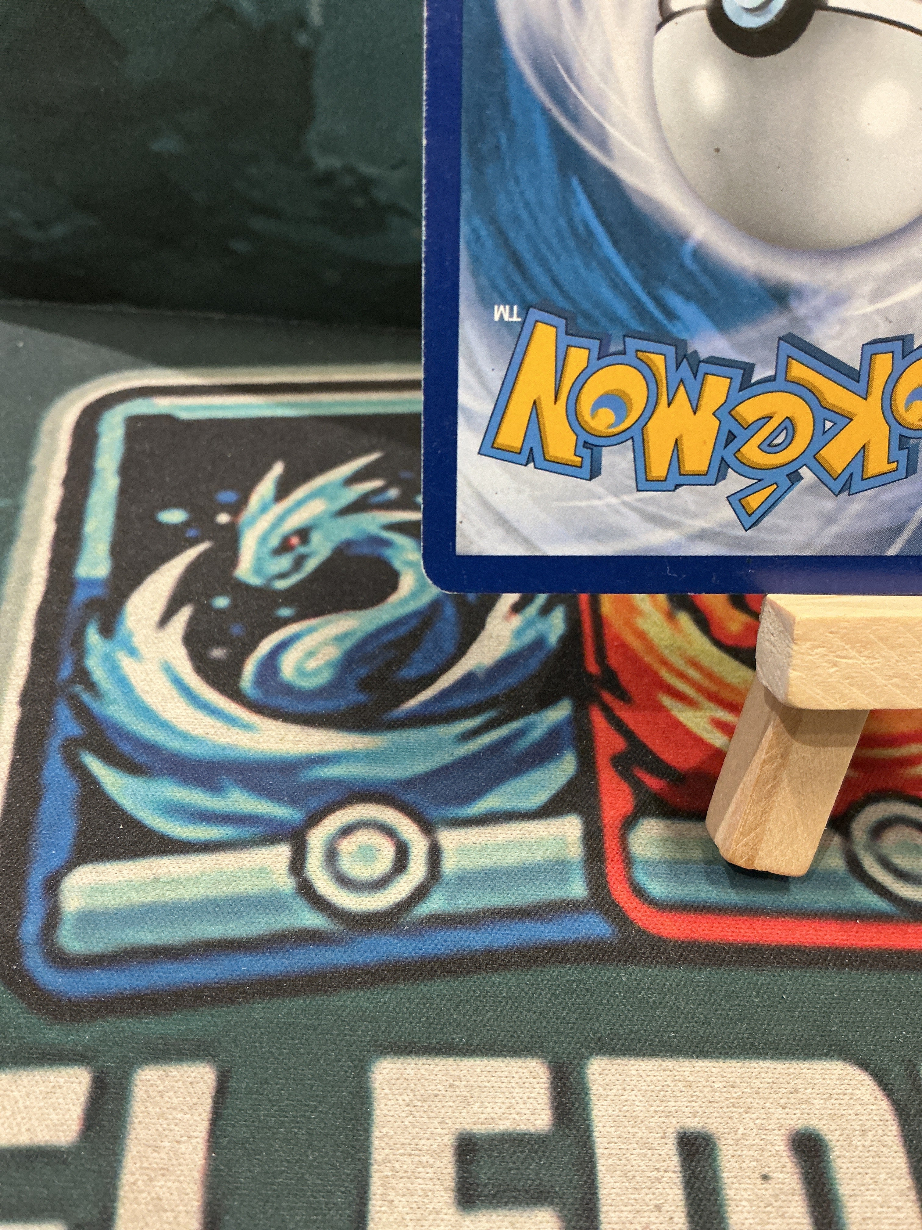 Rayquaza V Ultra Rare Full Art Evolving Skies 194/203 HP