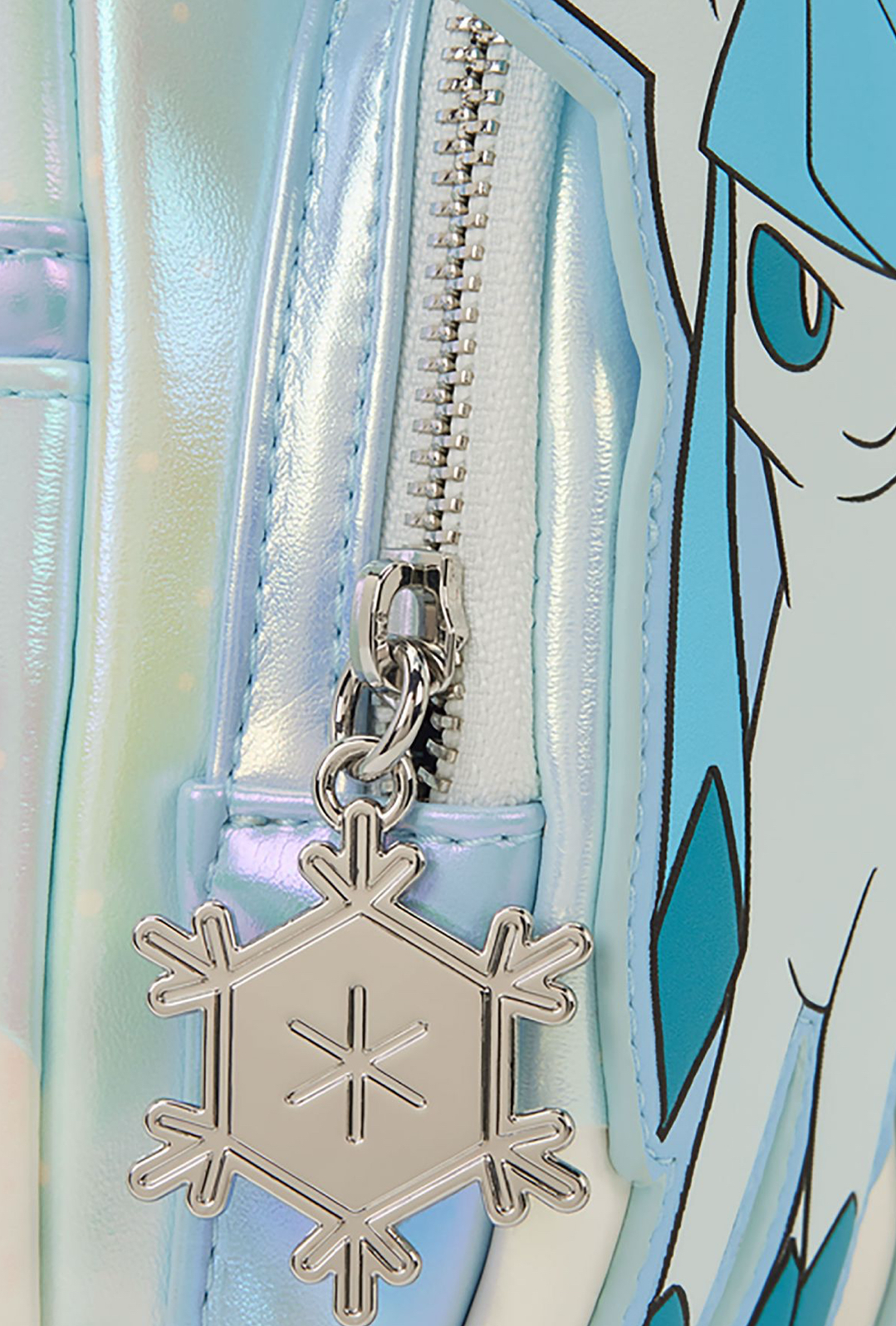 Loungefly: Pokémon Ice-Type Winter Mini Backpack (Glaceon & Alolan Vul