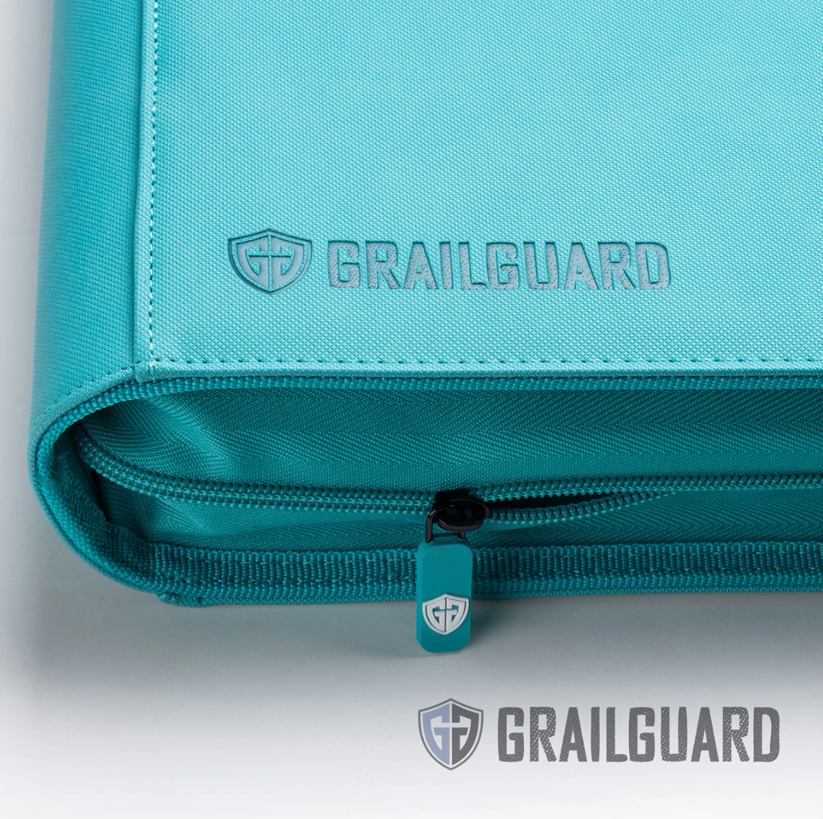Grail Guard: 9-Pocket Toploader Binder