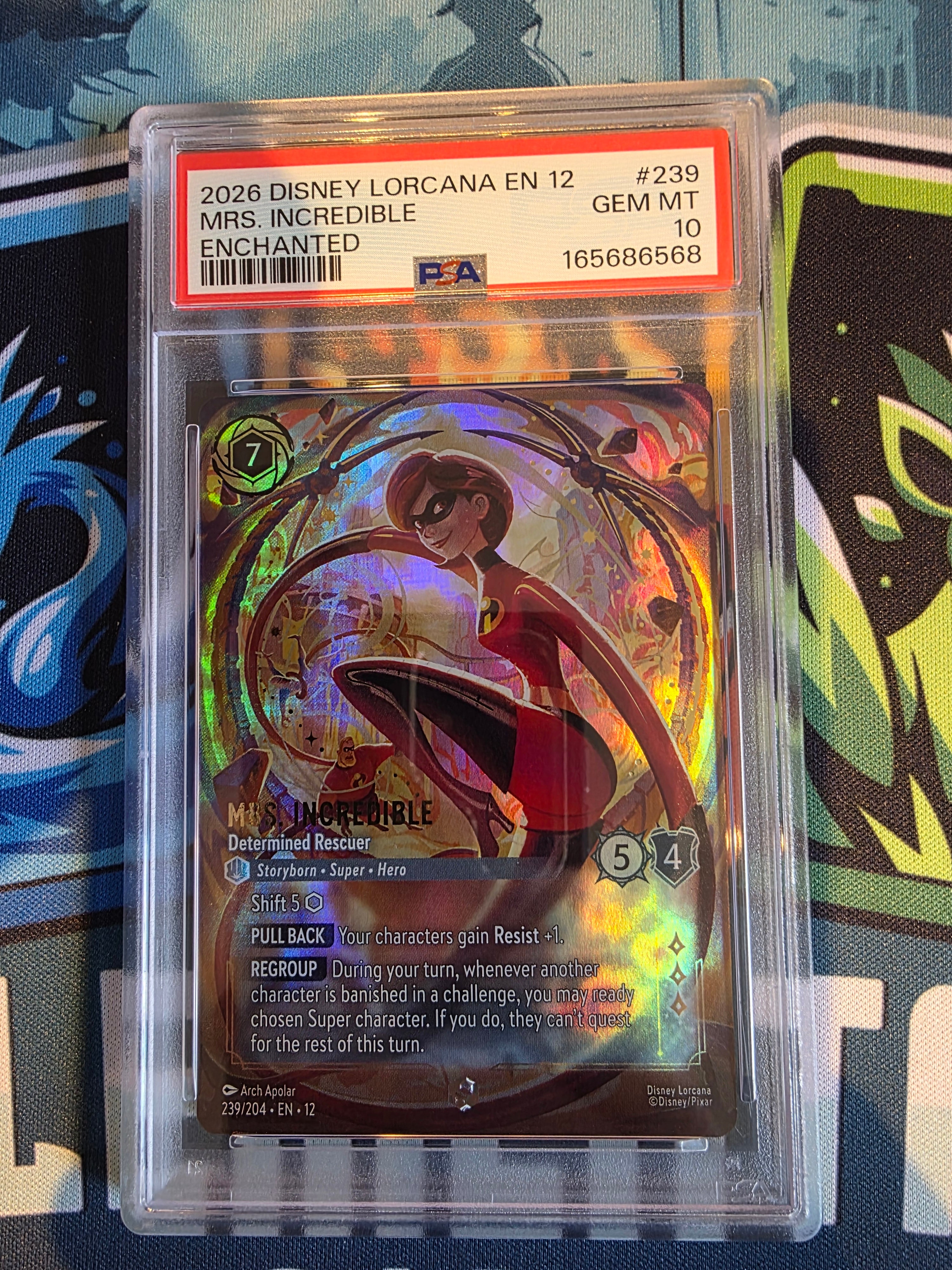 Mrs. Incredible Determined Rescuer Enchanted PSA 10 239/204 Wilds Unknown Lorcana