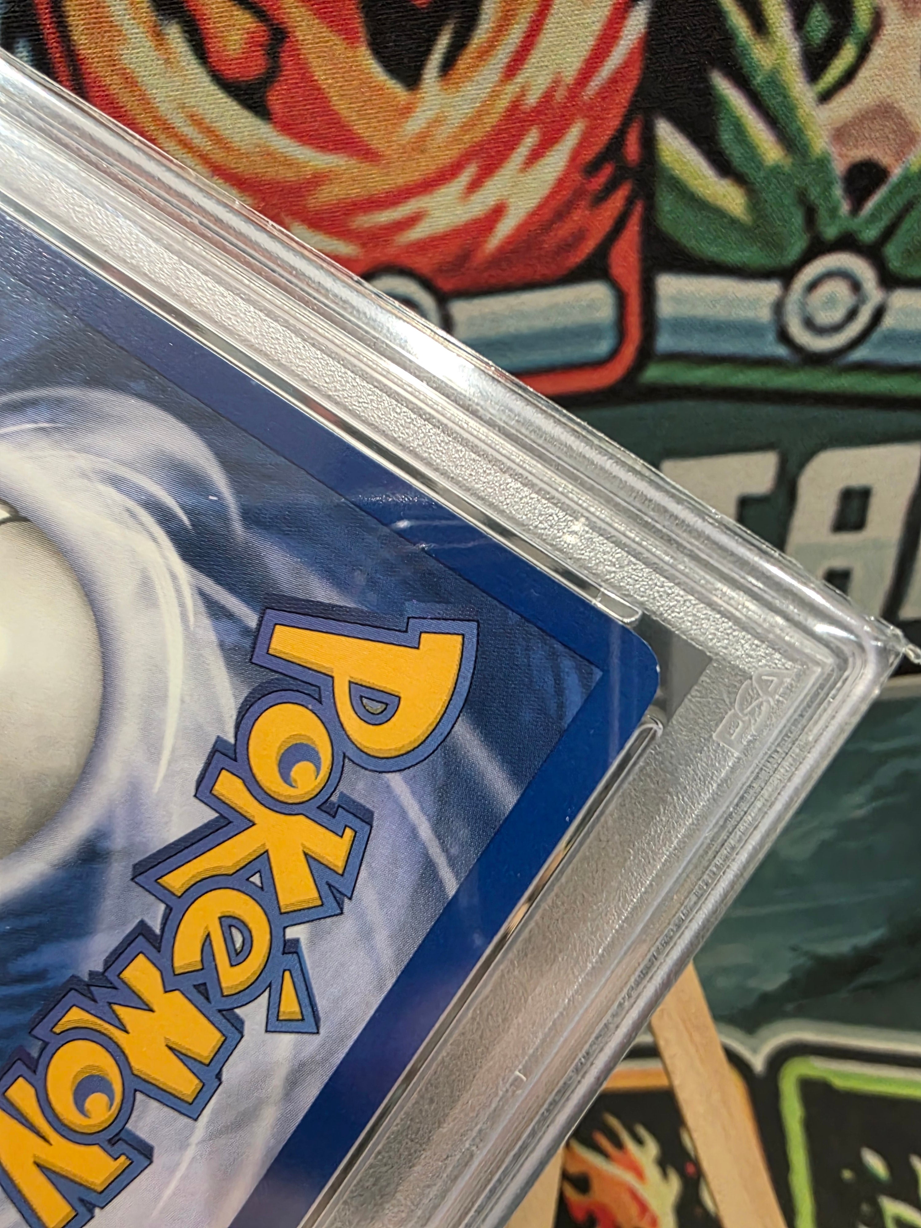 Dark Charizard 4/82 1st Edition Rocket Holo 2000 PSA 8