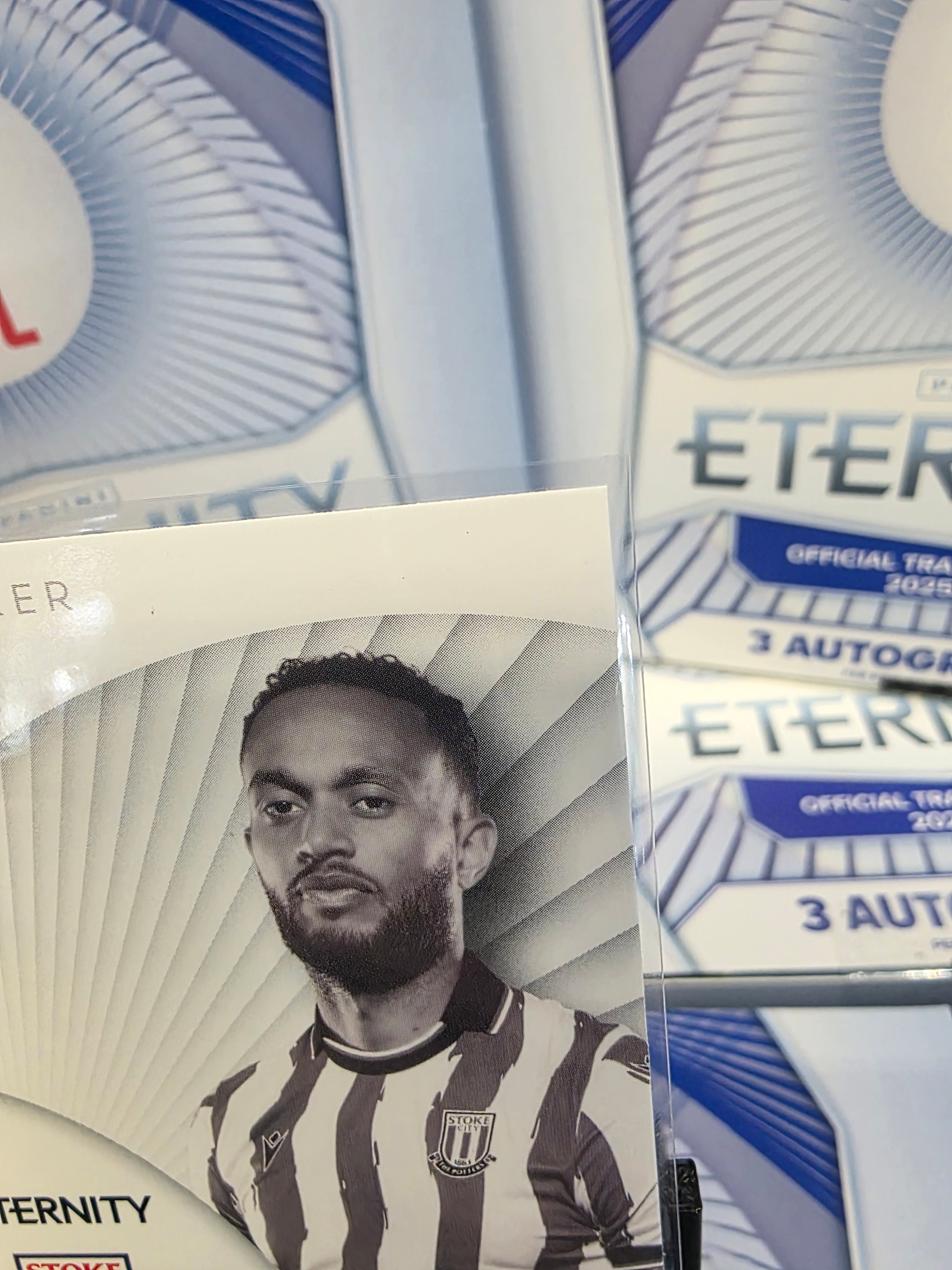 Panini: EFL Eternity Lewis Baker 02/25 Stoke City FC Paralell Hit Chase Represent