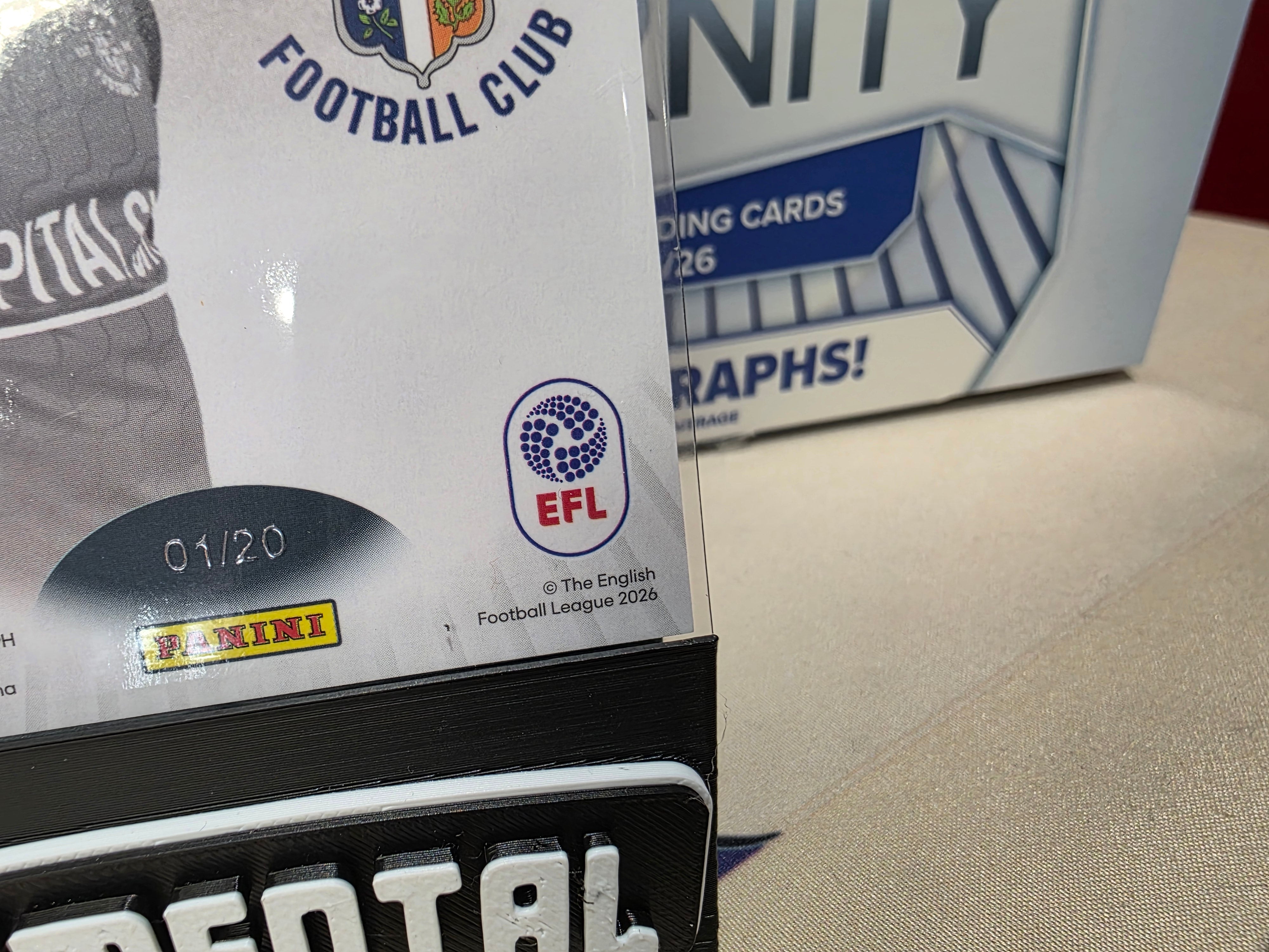 Panini: EFL Eternity Millenic Alli Auto 01/20 Bookend Luton Town FC