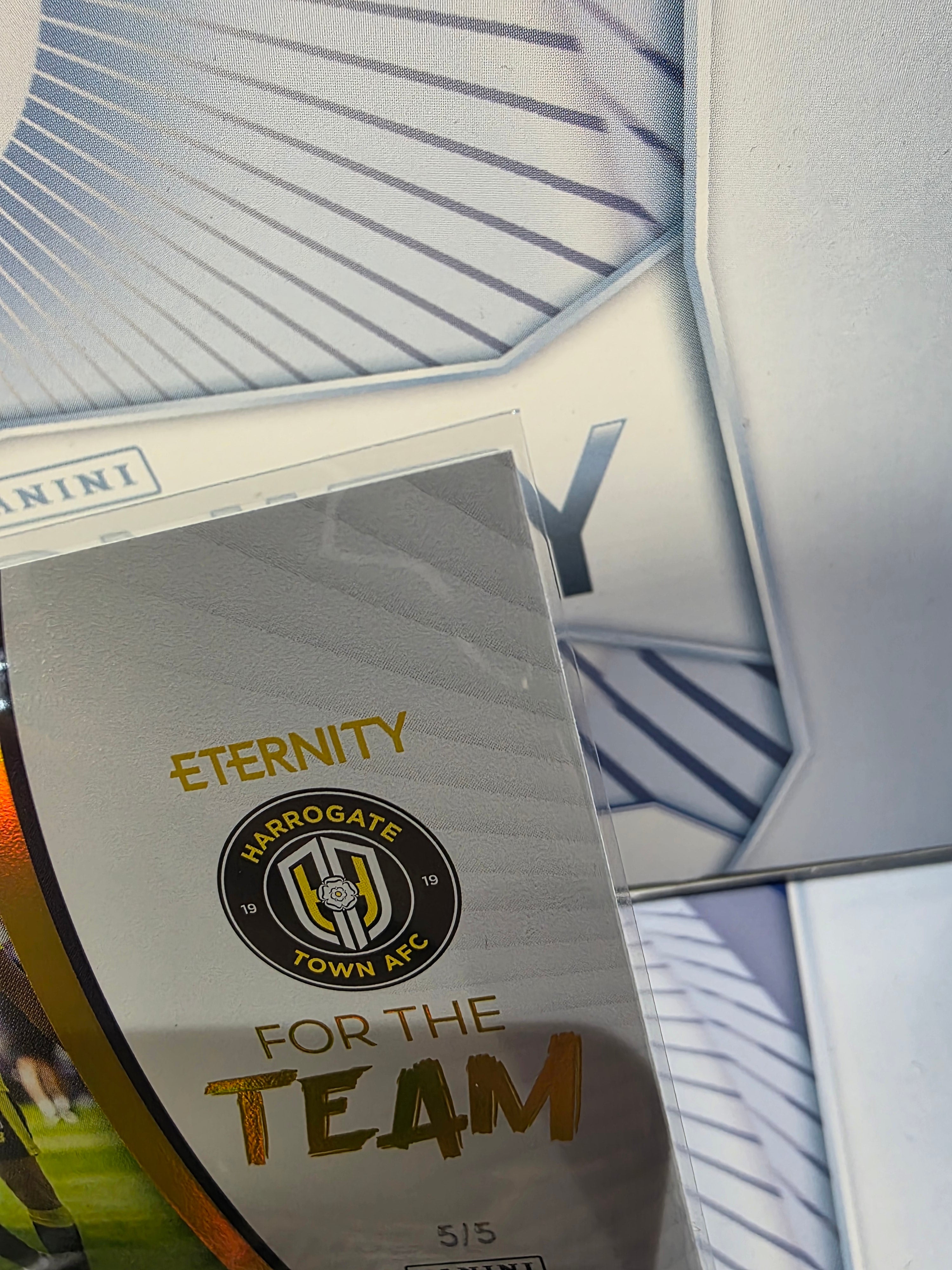 Panini: EFL Eternity Harrogate Town AFC For The Team 5/5 Bookend Rare Hit