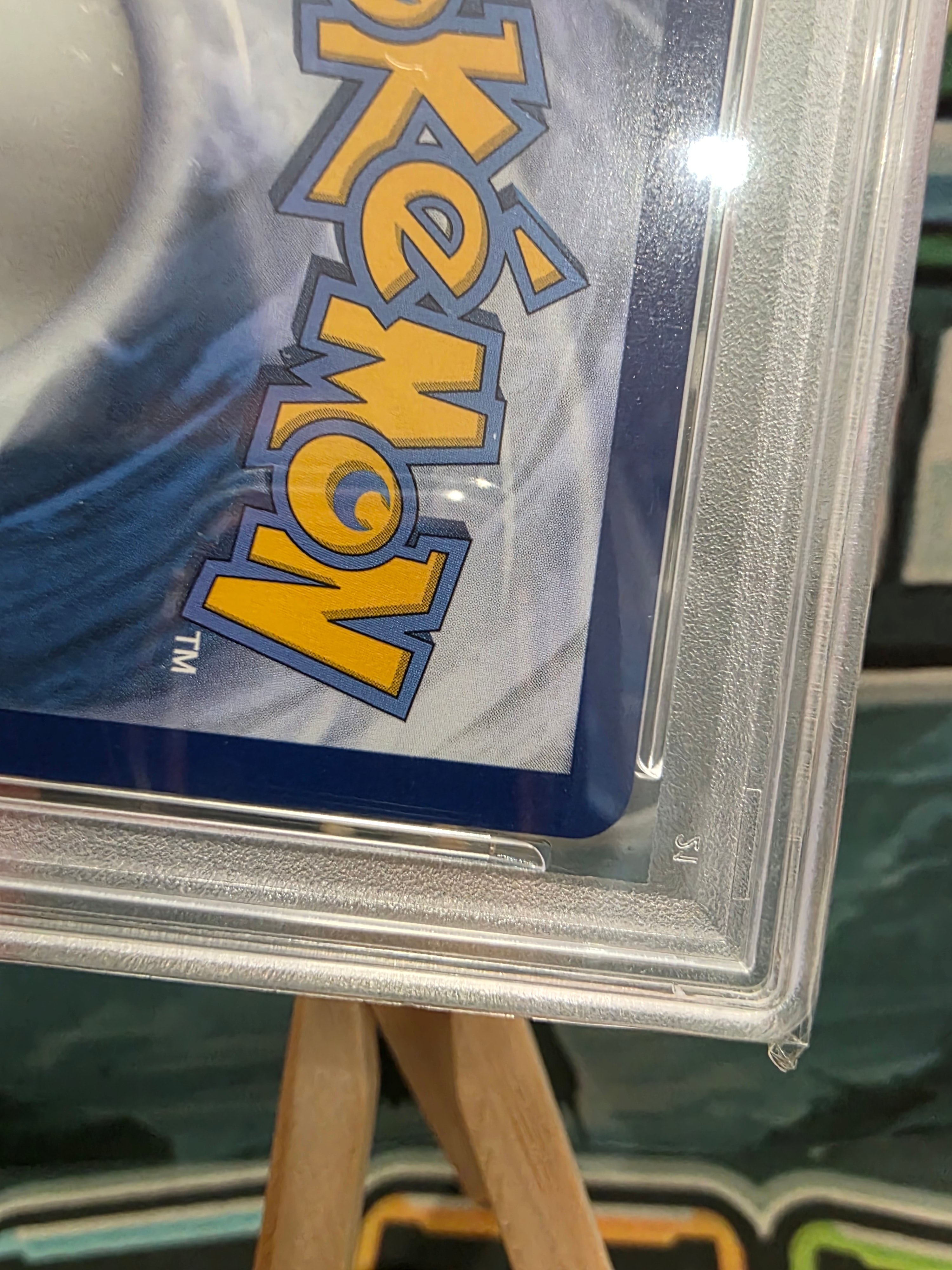 Rayquaza V 194/203 Evolving Skies 2021 Full Art PSA 10