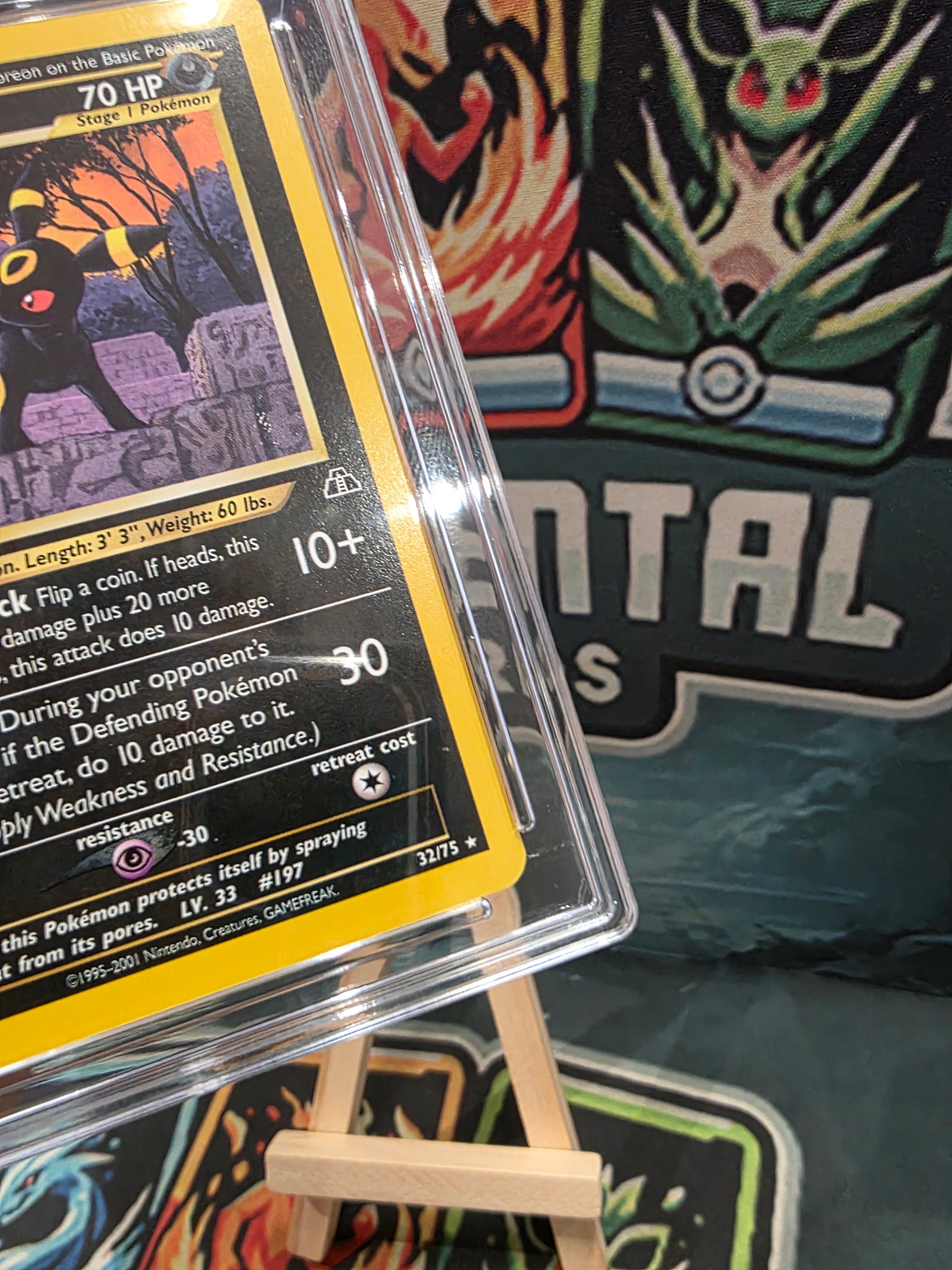Umbreon 32/75 Rare Non Holo Neo Discovery 2001 ACE 9 Slab